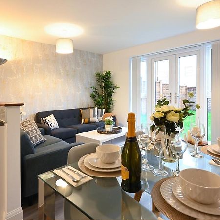 Luxury 4 Bed House With Gated Parking In The Heart Of Birmingham! Διαμέρισμα Εξωτερικό φωτογραφία