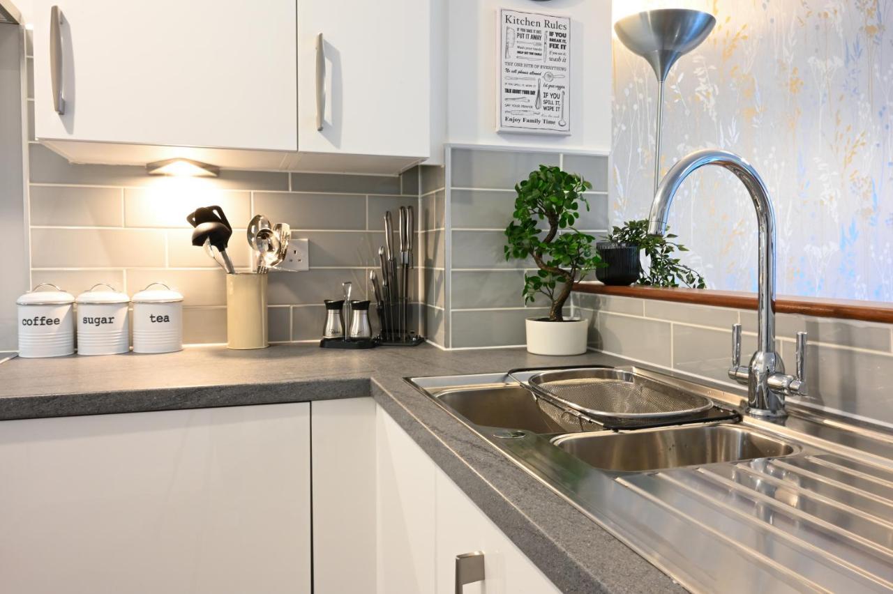 Luxury 4 Bed House With Gated Parking In The Heart Of Birmingham! Διαμέρισμα Εξωτερικό φωτογραφία