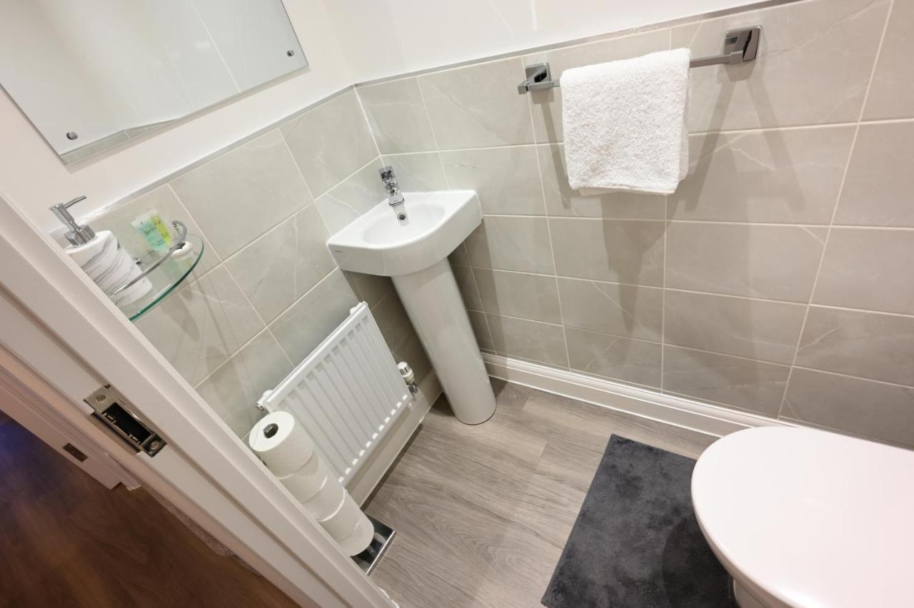 Luxury 4 Bed House With Gated Parking In The Heart Of Birmingham! Διαμέρισμα Εξωτερικό φωτογραφία