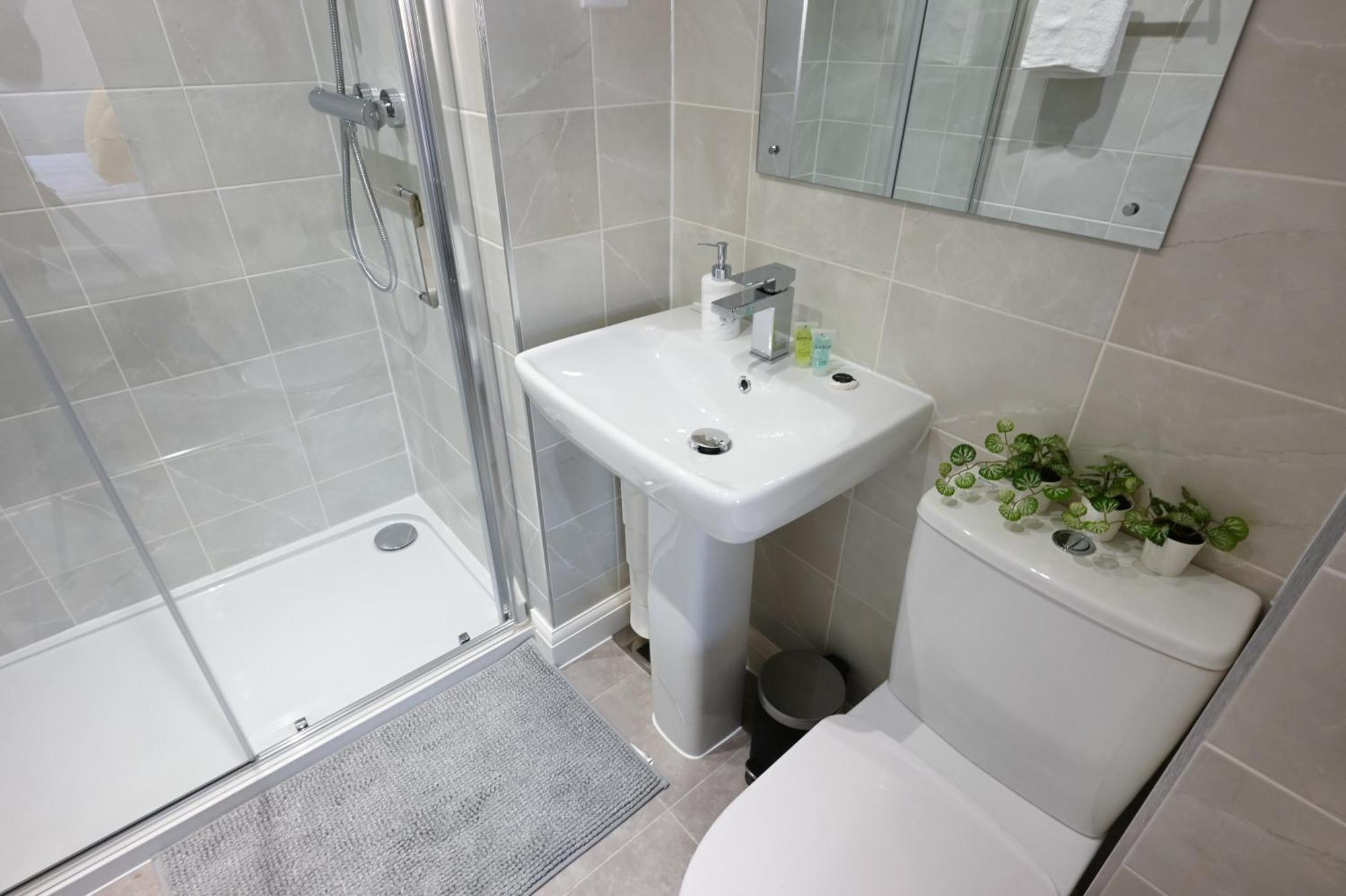 Luxury 4 Bed House With Gated Parking In The Heart Of Birmingham! Διαμέρισμα Εξωτερικό φωτογραφία