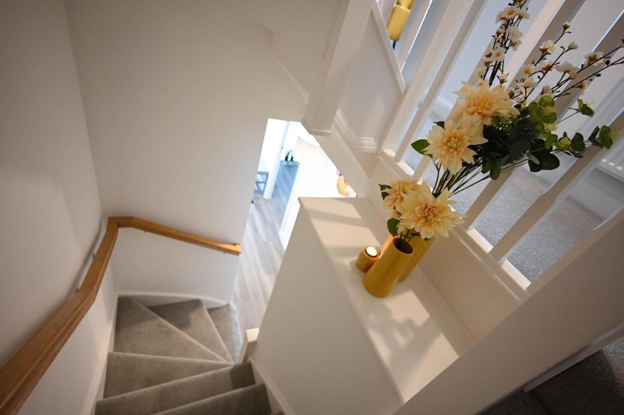 Luxury 4 Bed House With Gated Parking In The Heart Of Birmingham! Διαμέρισμα Εξωτερικό φωτογραφία